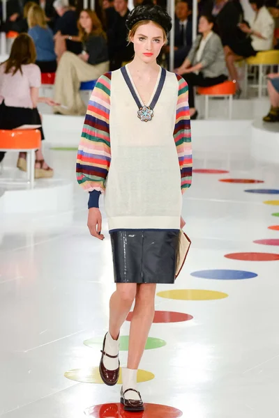 Look 42